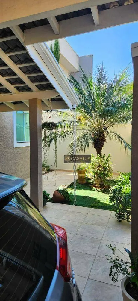 Casa, 4 quartos, 330 m² - Foto 2