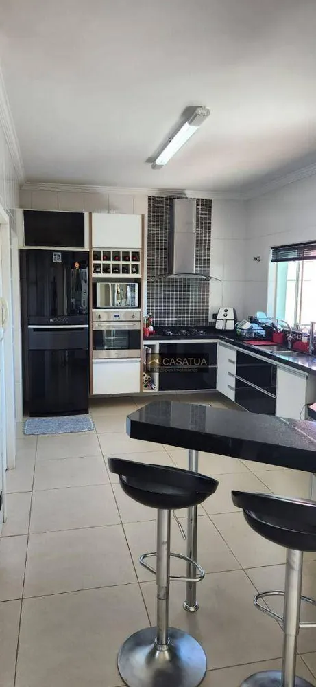 Casa, 4 quartos, 330 m² - Foto 10