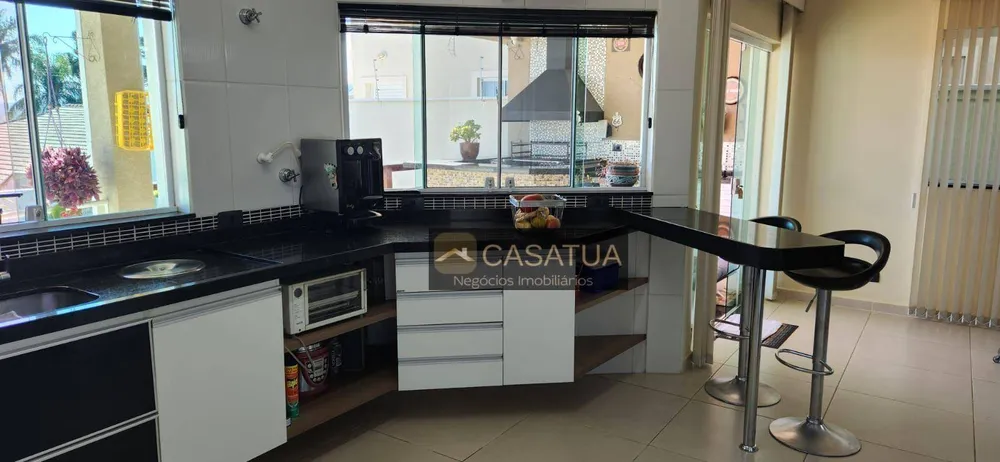 Casa, 4 quartos, 330 m² - Foto 16