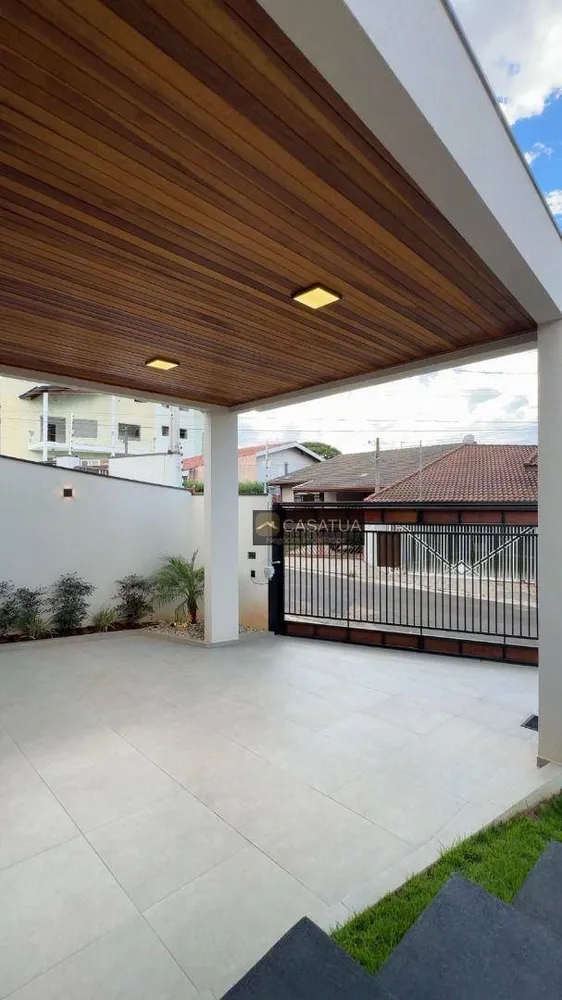 Casa, 3 quartos, 200 m² - Foto 3