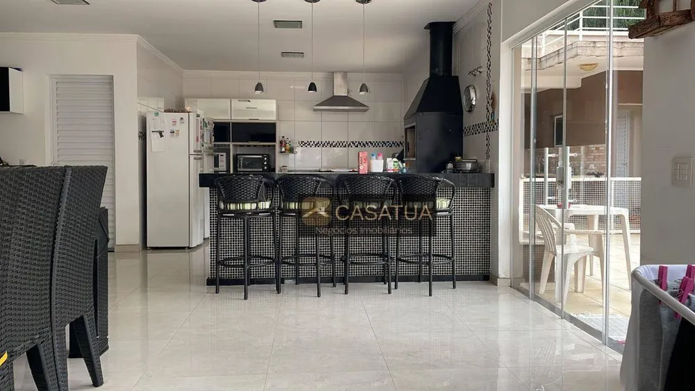Casa, 4 quartos, 264 m² - Foto 2