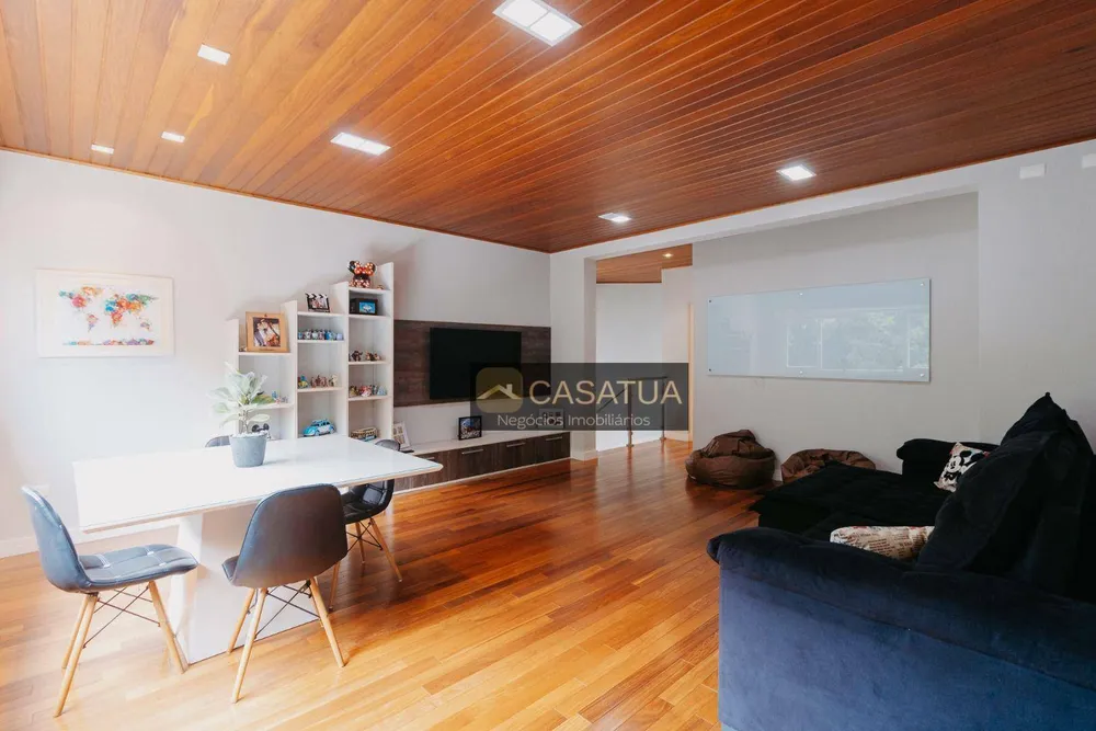 Casa, 5 quartos, 462 m² - Foto 1