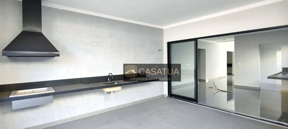 Casa, 3 quartos, 228 m² - Foto 4