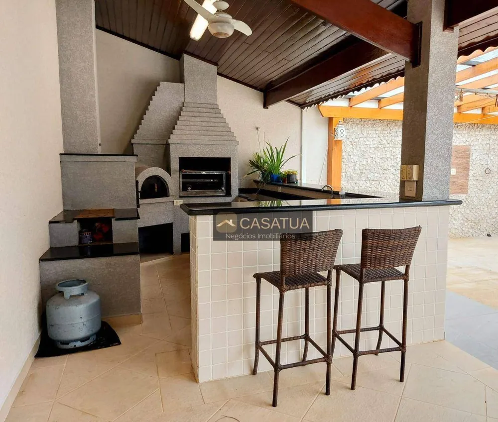 Casa, 3 quartos, 322 m² - Foto 2
