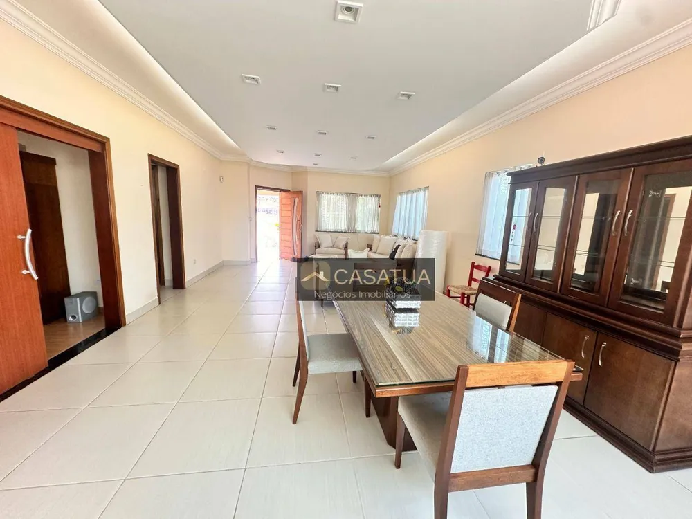 Casa, 3 quartos, 285 m² - Foto 4