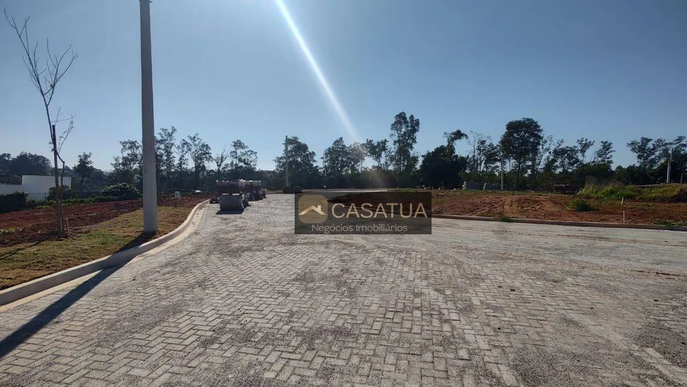 Loteamento e Condomínio, 1000 m² - Foto 1