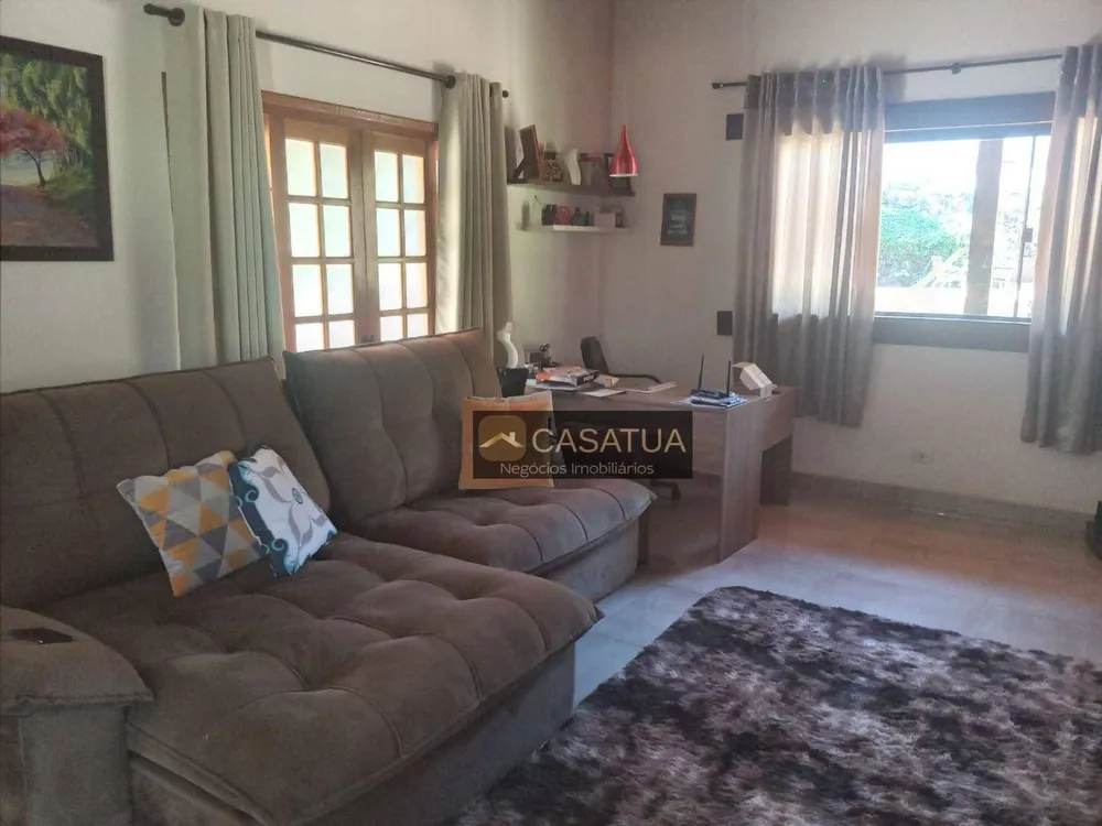 Casa, 3 quartos, 214 m² - Foto 8