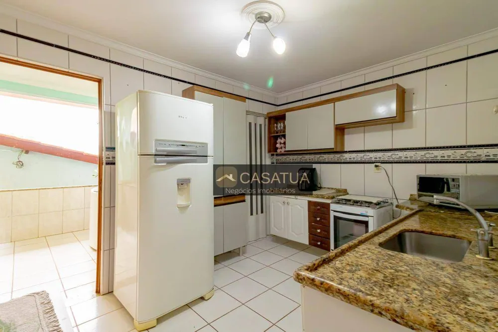 Casa, 4 quartos, 214 m² - Foto 10