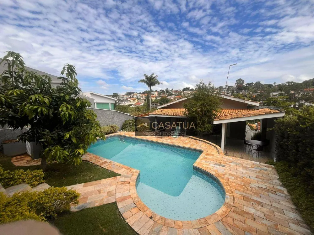 Casa, 4 quartos, 289 m² - Foto 1