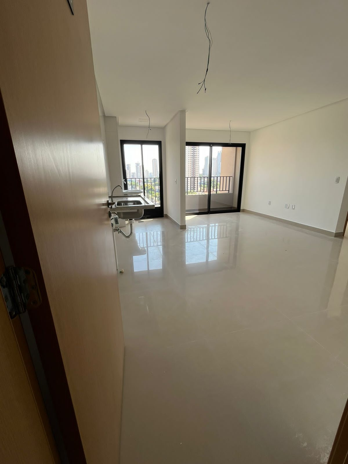 Apartamento à venda com 2 quartos, 69m² - Foto 12