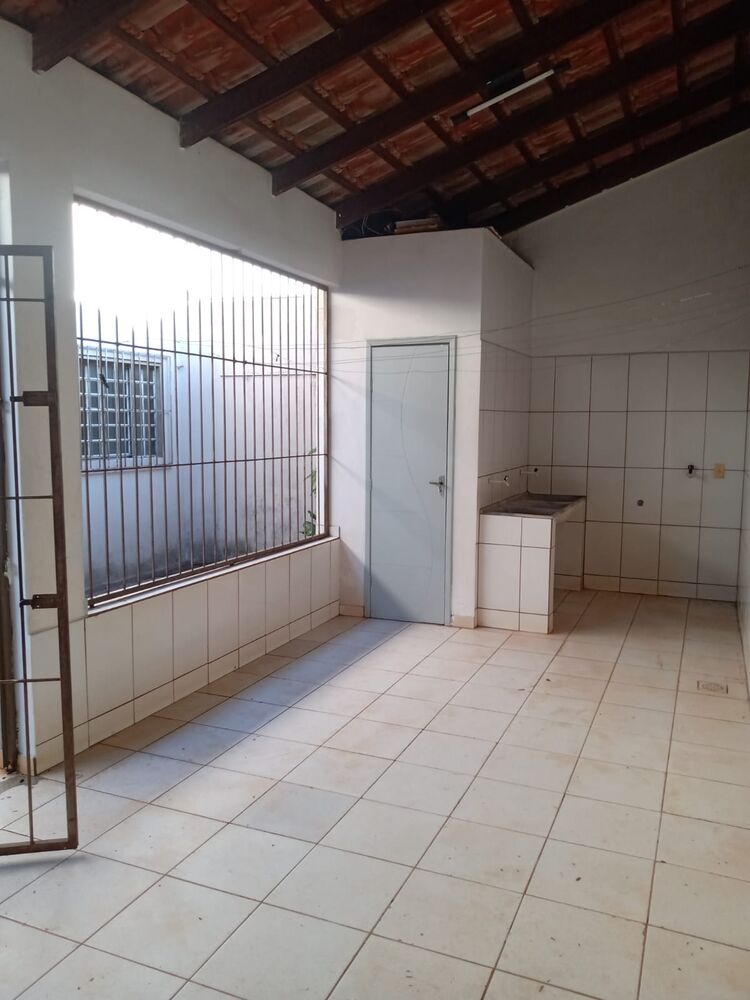 Casa de Vila à venda com 3 quartos, 125m² - Foto 4