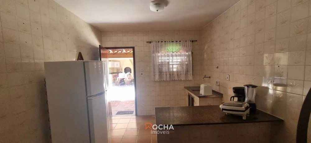 Casa, 5 quartos, 230 m² - Foto 17