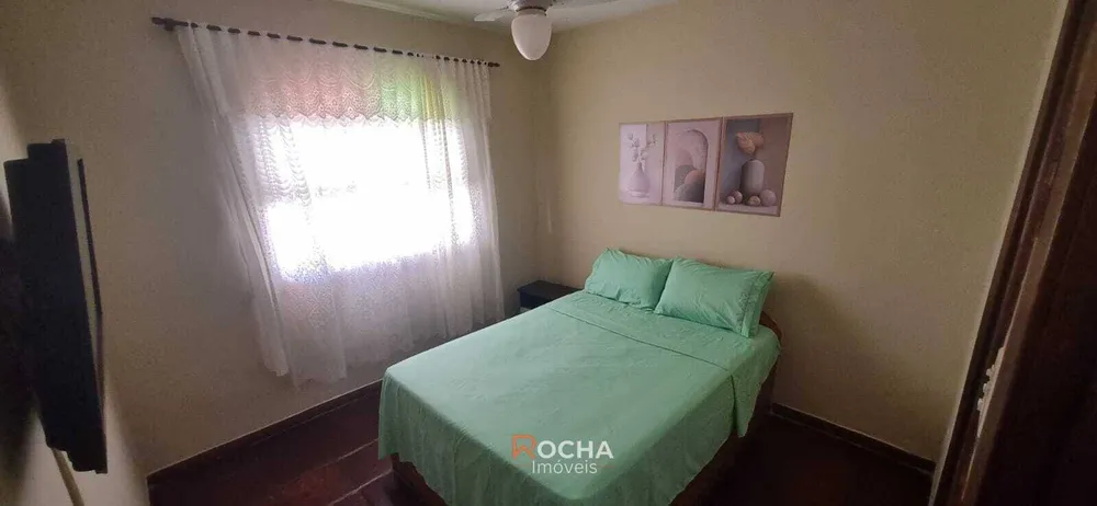 Casa, 5 quartos, 230 m² - Foto 11