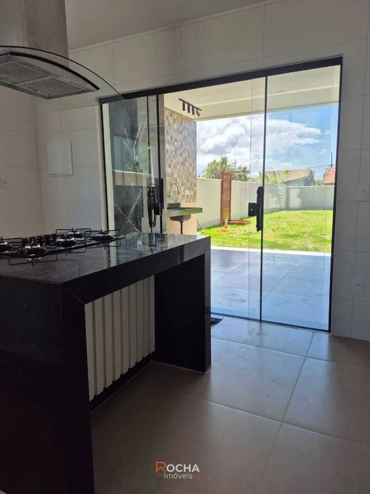 Casa, 3 quartos, 131 m² - Foto 1
