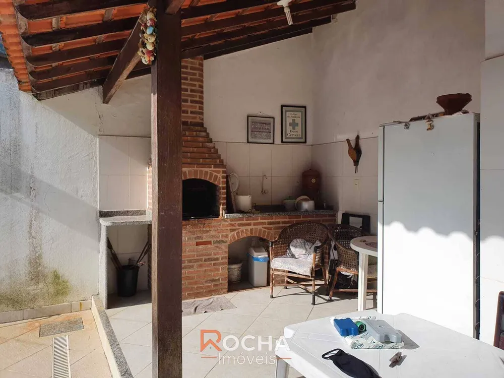 Casa, 4 quartos, 275 m² - Foto 19