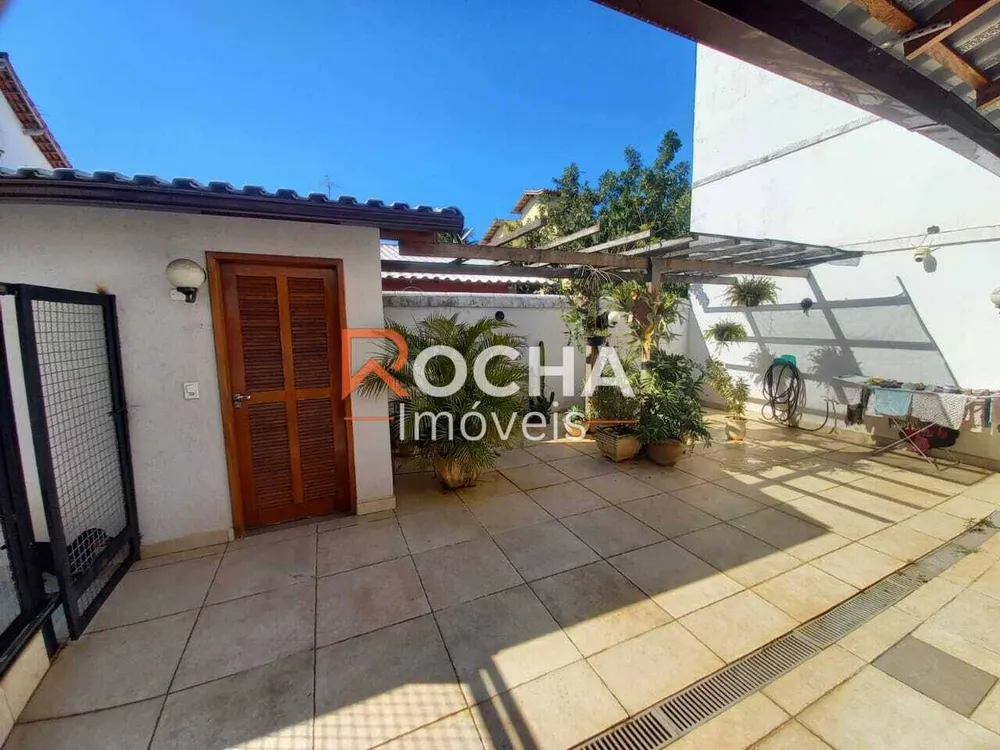 Casa, 3 quartos, 217 m² - Foto 28