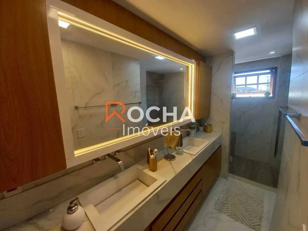 Casa, 3 quartos, 217 m² - Foto 29