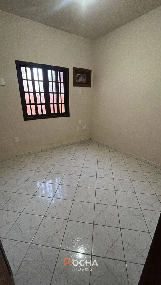 Casa, 3 quartos, 300 m² - Foto 9