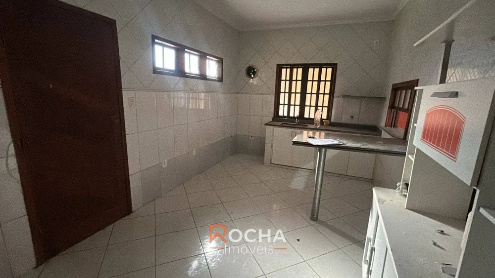Casa, 3 quartos, 300 m² - Foto 12