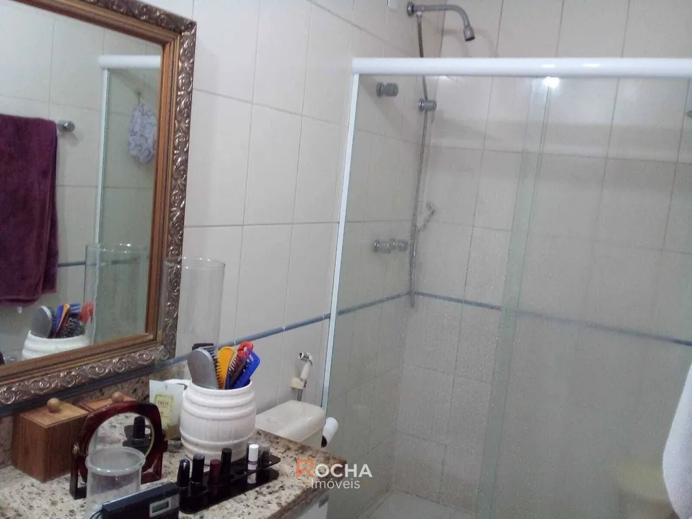 Apartamento, 3 quartos, 180 m² - Foto 1