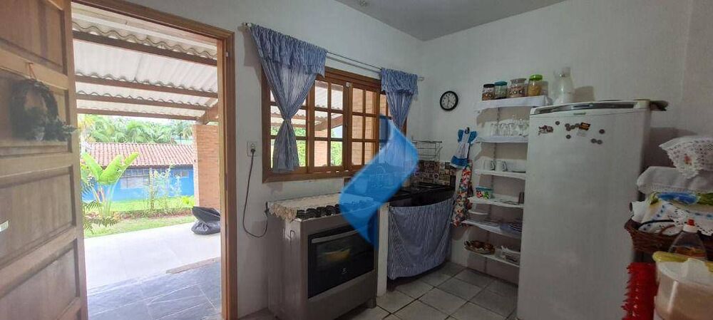 Chácara, 4 quartos, 1000 m² - Foto 1