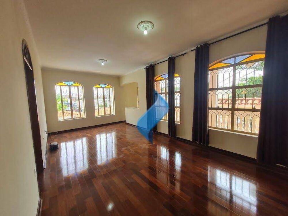 Casa para alugar com 4 quartos, 544m² - Foto 19