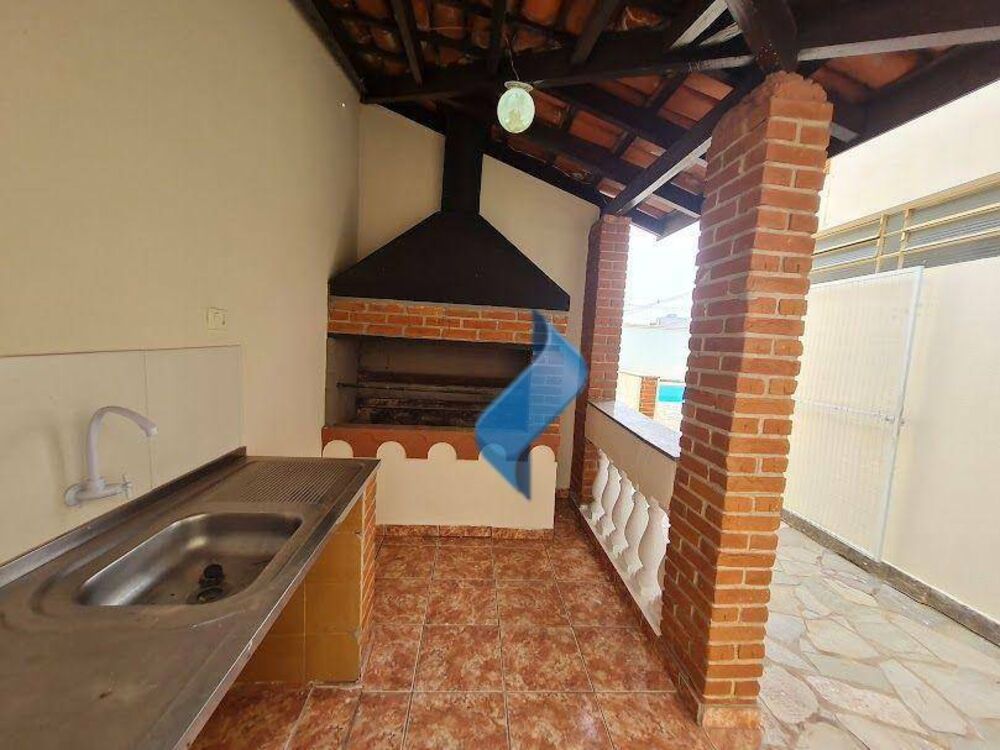 Casa para alugar com 4 quartos, 544m² - Foto 6