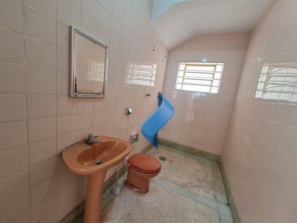 Casa para alugar com 4 quartos, 544m² - Foto 10
