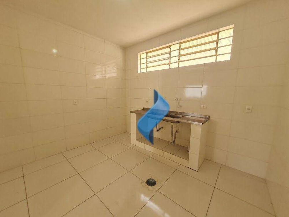 Casa para alugar com 4 quartos, 544m² - Foto 8