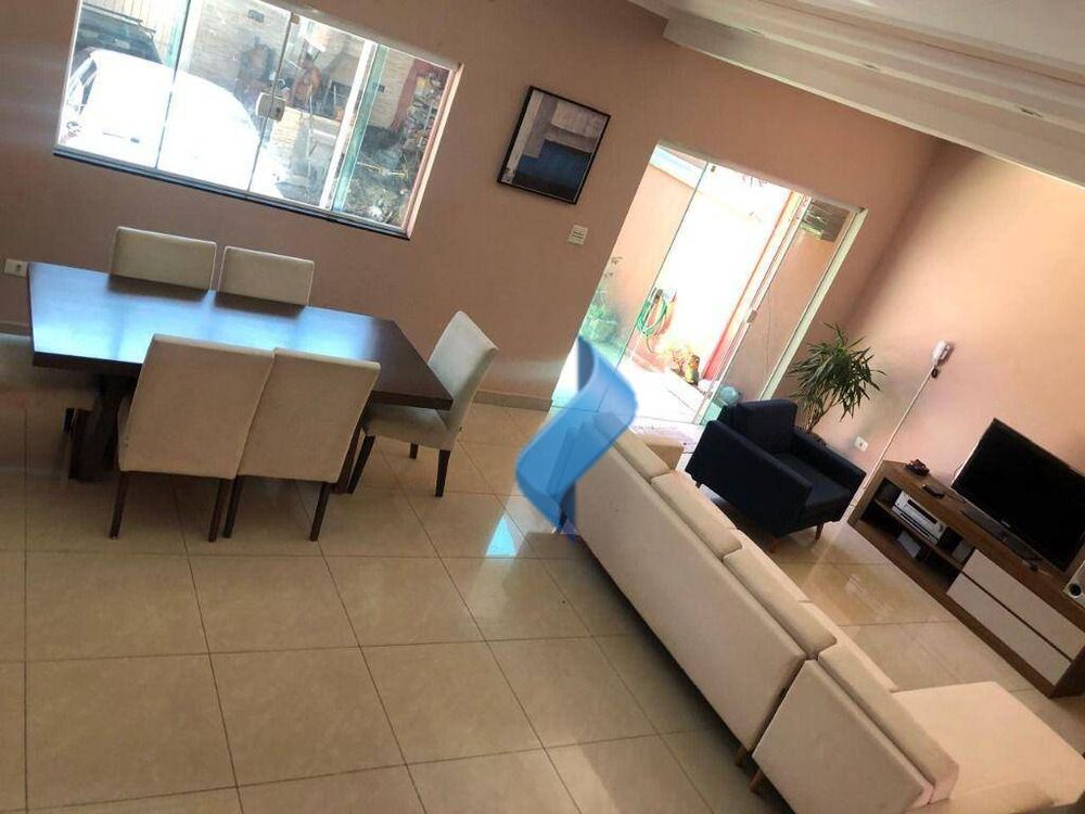 Casa, 3 quartos, 136 m² - Foto 3