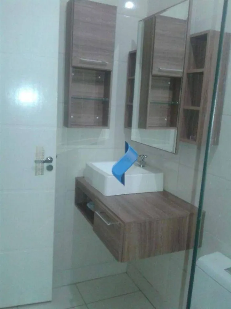 Casa, 2 quartos, 203 m² - Foto 4