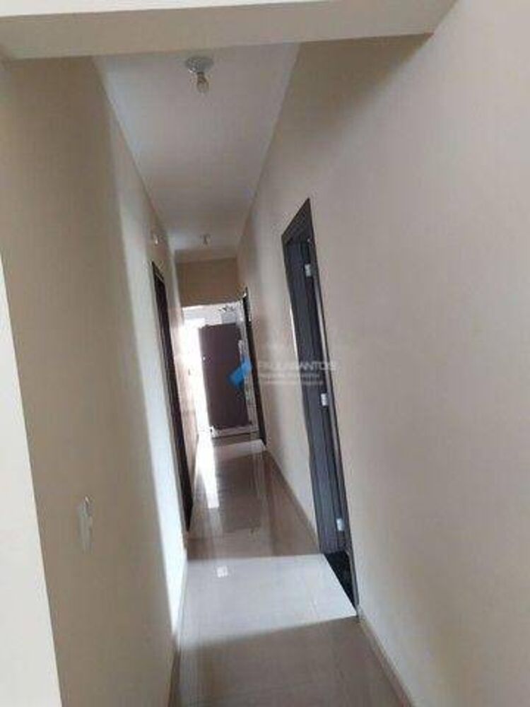 Casa, 4 quartos, 233 m² - Foto 1