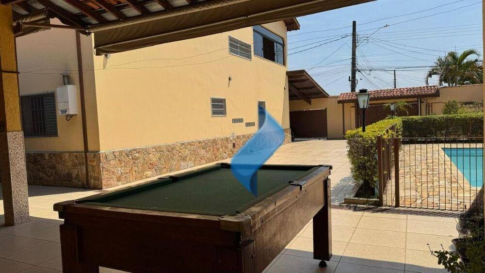 Casa, 4 quartos, 349 m² - Foto 3