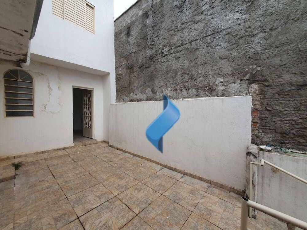 Casa para alugar com 1 quarto, 193m² - Foto 28