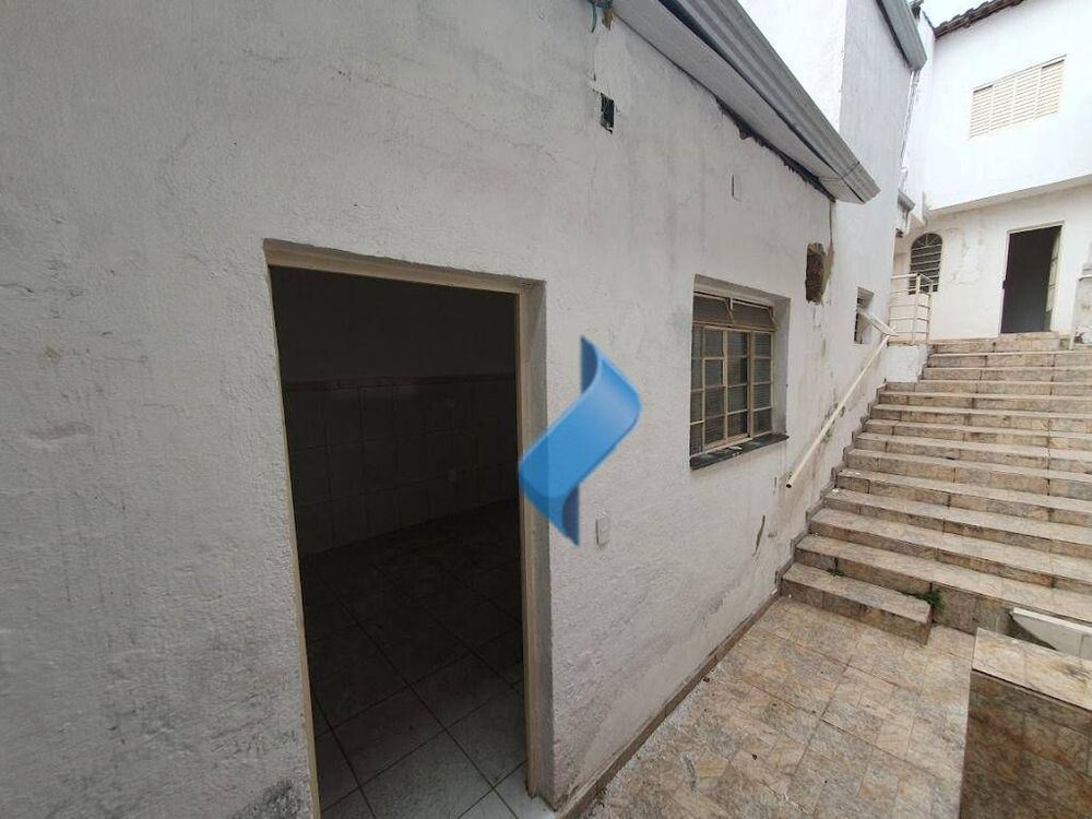 Casa para alugar com 1 quarto, 193m² - Foto 27