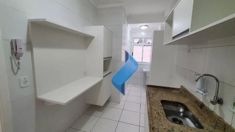 Apartamento à venda com 2 quartos, 58m² - Foto 4