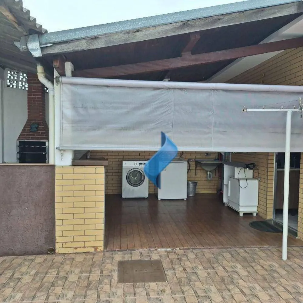 Casa, 3 quartos, 205 m² - Foto 4