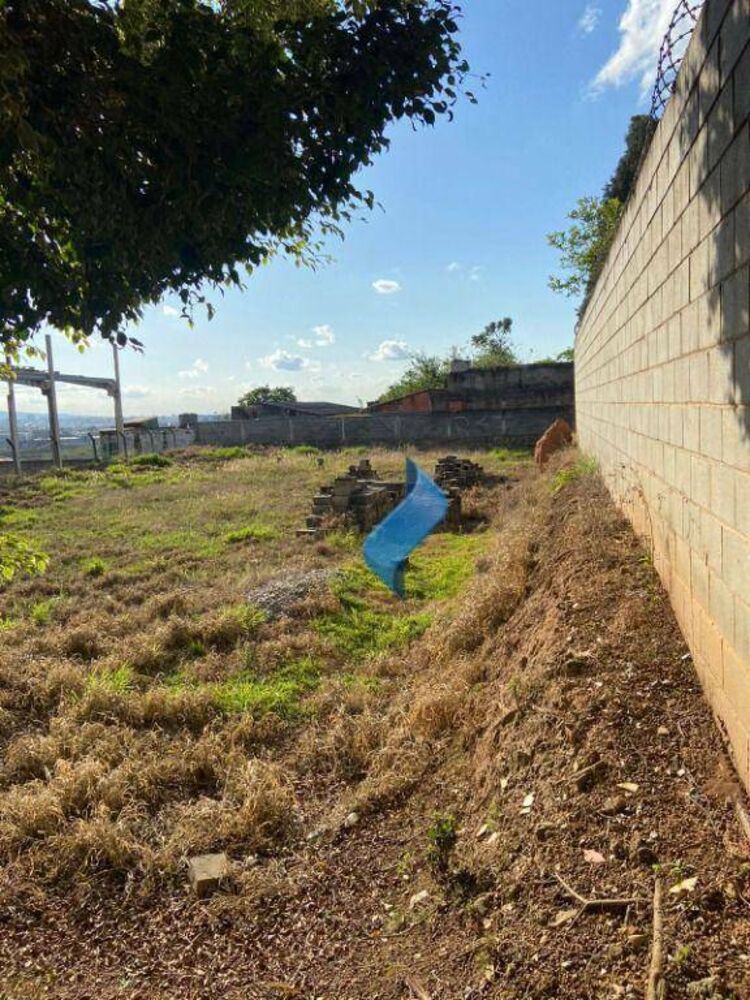 Terreno à venda, 1000M2 - Foto 5