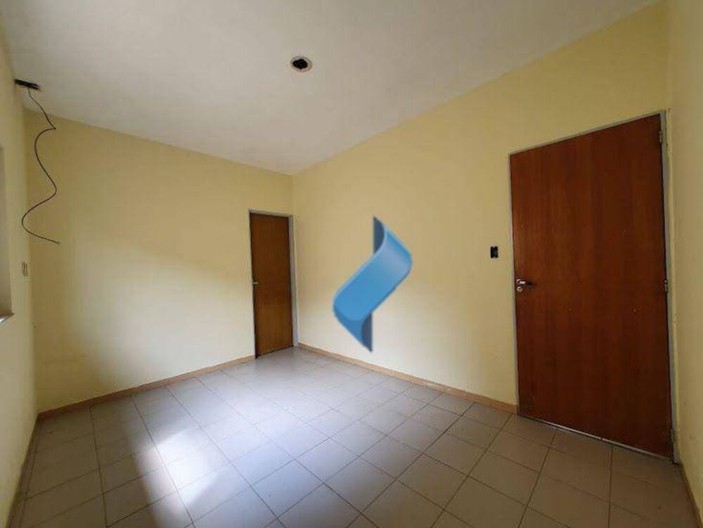 Casa, 4 quartos, 200 m² - Foto 4