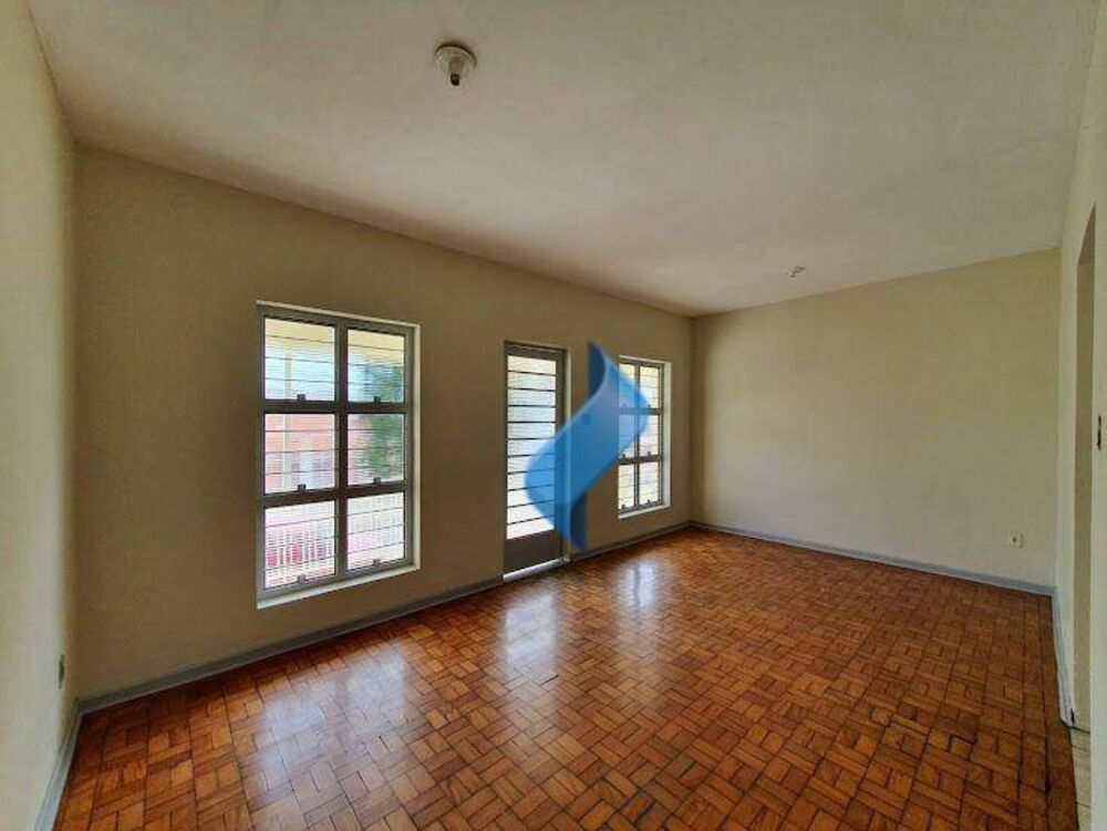 Casa, 4 quartos, 200 m² - Foto 1