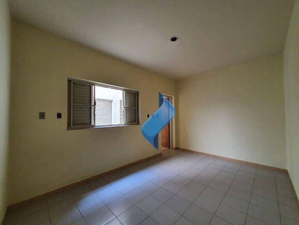 Casa, 4 quartos, 200 m² - Foto 6