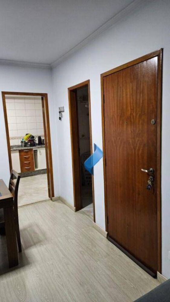 Apartamento à venda com 2 quartos, 60m² - Foto 2