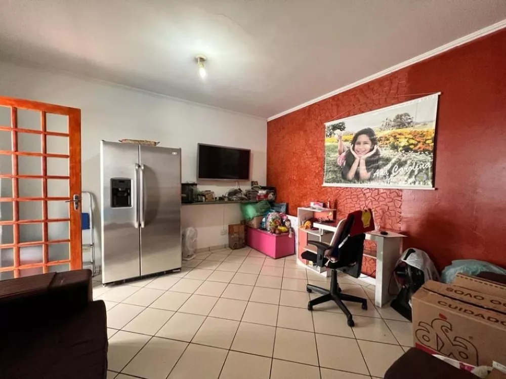 Casa de Condomínio à venda com 3 quartos, 190m² - Foto 4