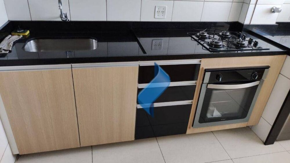 Apartamento à venda com 3 quartos, 80m² - Foto 4