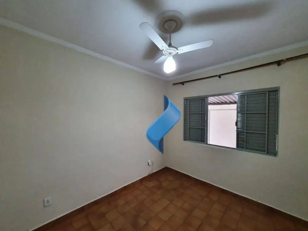 Casa, 3 quartos, 169 m² - Foto 4