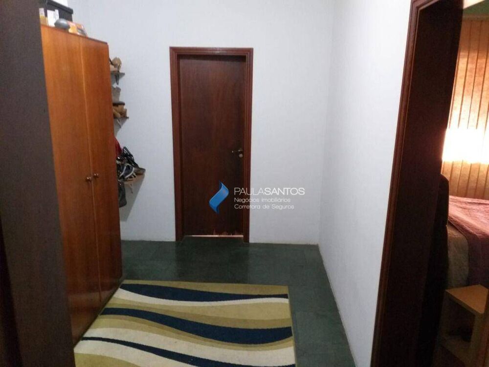 Casa à venda com 4 quartos, 347m² - Foto 16