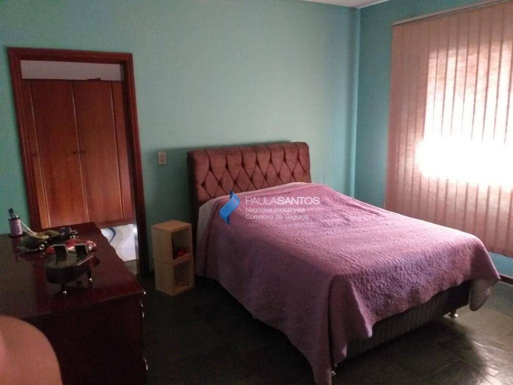 Casa à venda com 4 quartos, 347m² - Foto 14