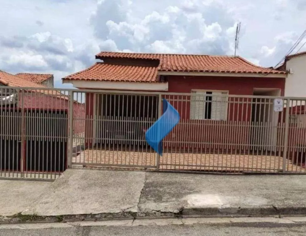 Casa à venda com 4 quartos, 190m² - Foto 1