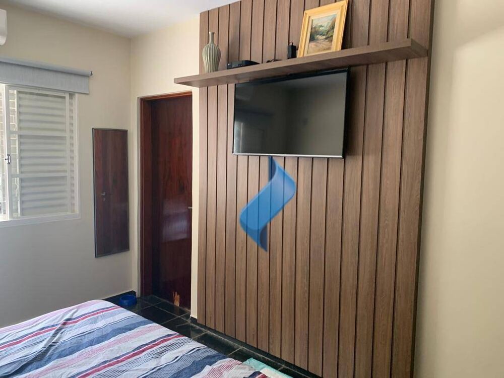 Casa, 4 quartos, 258 m² - Foto 20