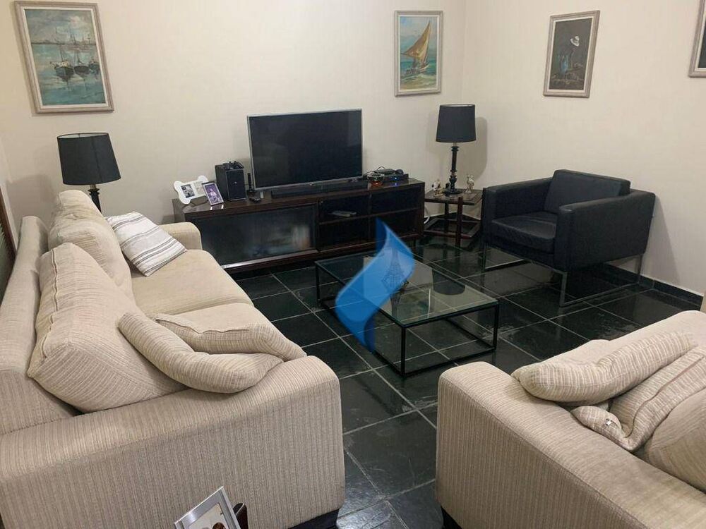 Casa, 4 quartos, 258 m² - Foto 2